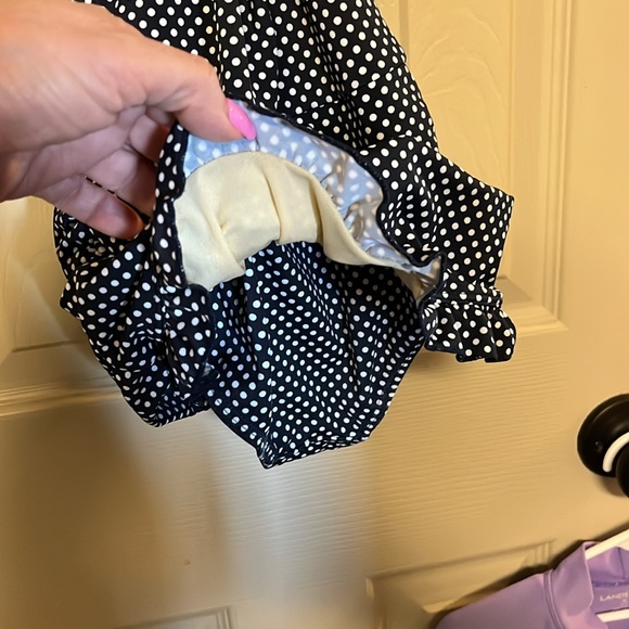 Lands’ End polka dot swim suit - Picture 3 of 4
